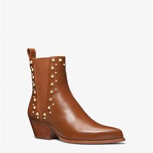 Michael Kors
Kinlee Studded Leather Chelsea Booties Size 8.5 Heel Height 2” NIB